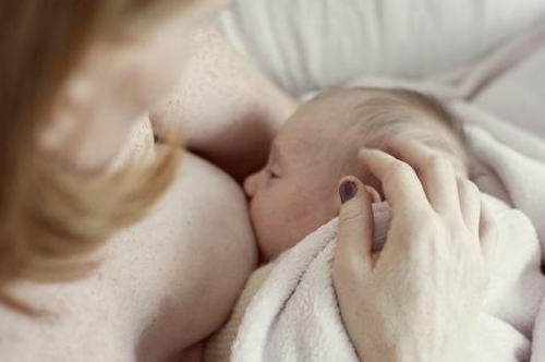母乳分析儀介紹科學(xué)的母乳保存法