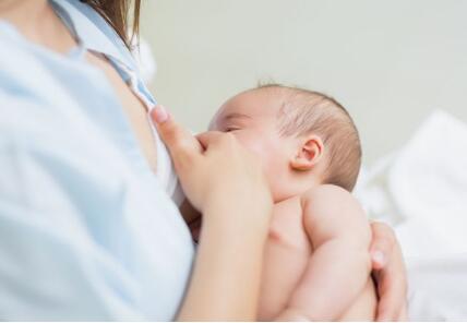 母乳成分分析儀談如何上寶寶吃上最優質的的母乳