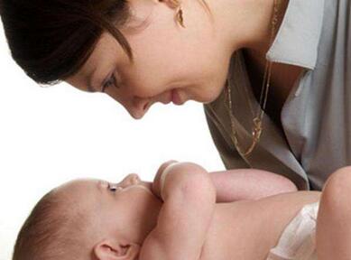 母乳分析儀廠家剖析寶寶吃母乳拉肚子怎么辦